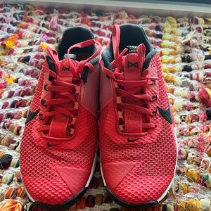 Nike Metcon 7 red